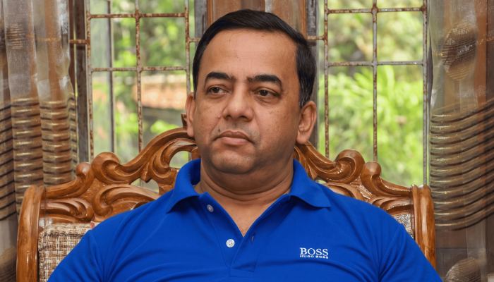 দুবাই পুলিশের হাতে ধরা পড়লেন সাবেক আইজিপি বেনজীর