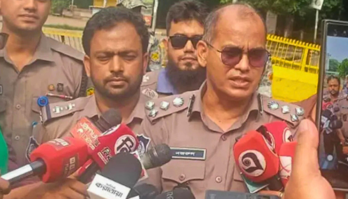 রাজনৈতিক দলের প্রতিষ্ঠাবার্ষিকী ও মহররম: রাজধানীতে সর্বোচ্চ সতর্কতায় পুলিশ
