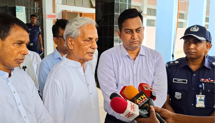অশালীন যাত্রাপালার সঙ্গে বাঙালি সংস্কৃতির কোনো সম্পর্ক নেই: সংস্কৃতিমন্ত্রী