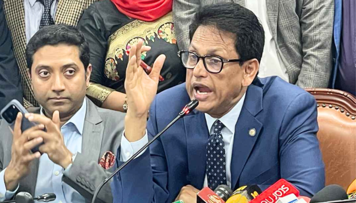 প্রশ্নপত্র নিয়ে অপপ্রচার চালালে ছাড় নেই, আটকের হুঁশিয়ারি শিক্ষামন্ত্রীর