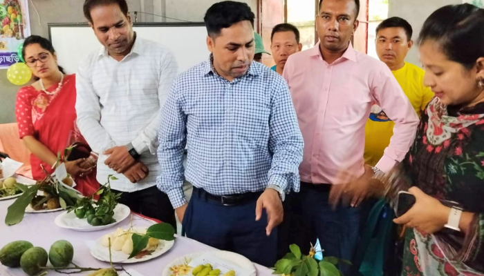 পাহাড়ে ফলের সমাহার: মহালছড়িতে তিন দিনব্যাপী জাতীয় ফল মেলার উদ্বোধন