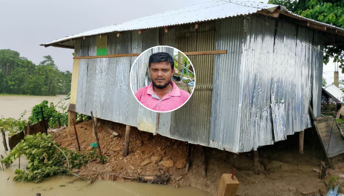 বন্যায় নিঃস্ব, খোলা আকাশের নিচে বাঘাইছড়ির শওকত আলীর পরিবার