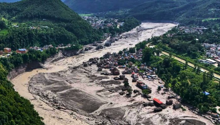 নেপালে ক্ষতিগ্রস্তদের সহায়তায় ৩ কোটি ১০ লাখ ডলার চাইল রেডক্রস