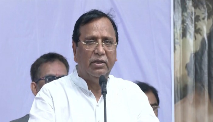 গ্যাস ও বিদ্যুতের জন্য লংমার্চ করে কোনো লাভ নেই: ডিএসসিসির প্রশাসক