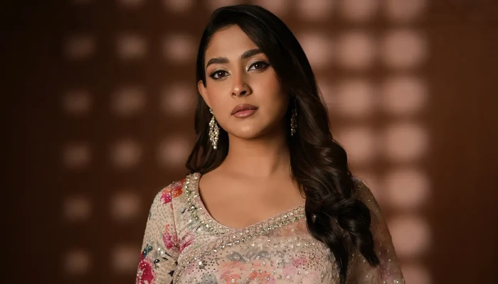 সেই আলোচিত ভিডিও নিয়ে অবশেষে মুখ খুললেন মেহজাবীন