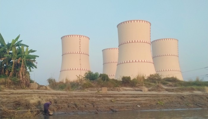 কড়া নিরাপত্তায় রূপপুর পারমাণবিক বিদ্যুৎকেন্দ্রে পৌঁছাল ইউরেনিয়ামের দ্বিতীয় চালান