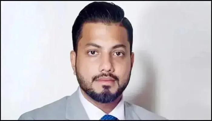 'ভয়াবহ চক্রান্ত থেকে বেঁচে গেছি', পদত্যাগের পর ইশরাক হোসেনের স্ট্যাটাস